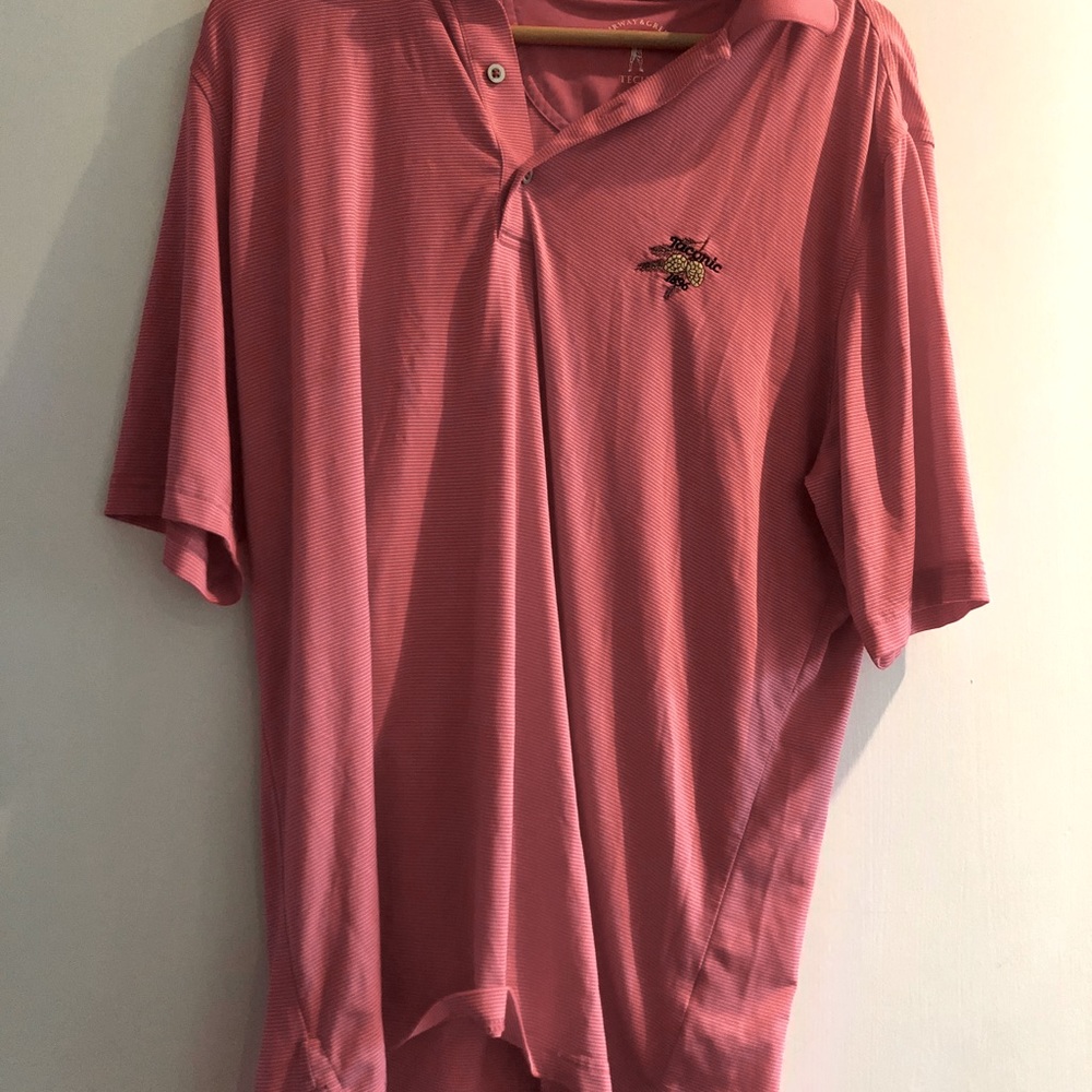 Men’s Medium Taconic Golf Shirt